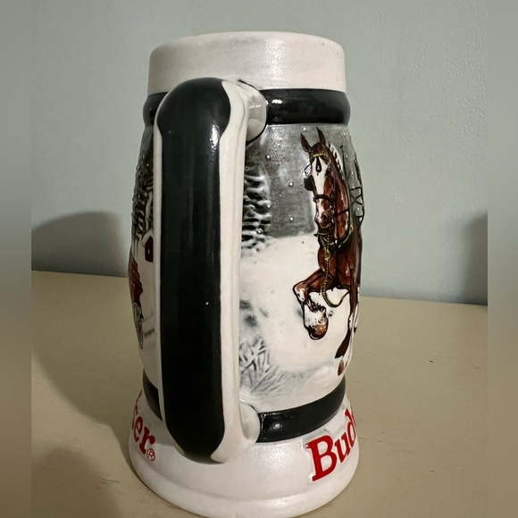 Budweiser 50th Anniversary Clydesdale Mug. - Picture 4 of 6